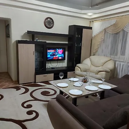 Апартаменты Люкс-Уют Mykolaiv Exterior photo